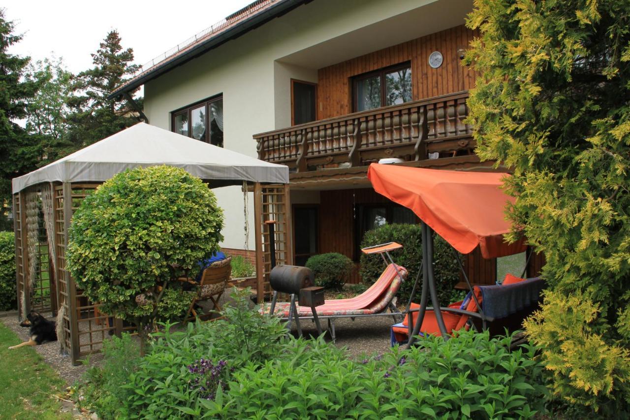 Ferienwohnung Elsner Нойнбург-форм-Вальд Экстерьер фото